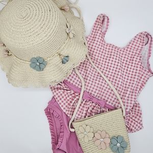 Ruffle Butts Toddler Swimming Suit, Size 3T, Color Pink.